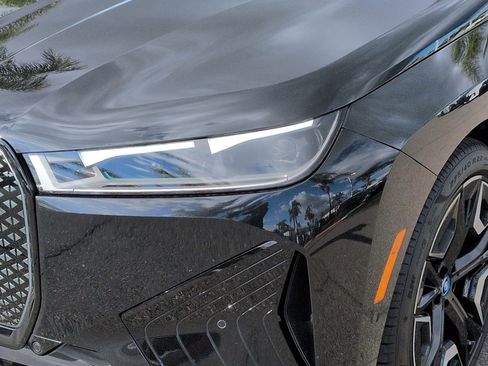 Used 2025 BMW iX M60 image 6