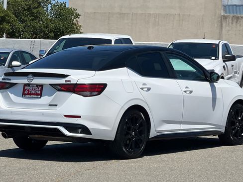 Used 2025 Nissan Sentra SR w/ Midnight Edition FWD image 2