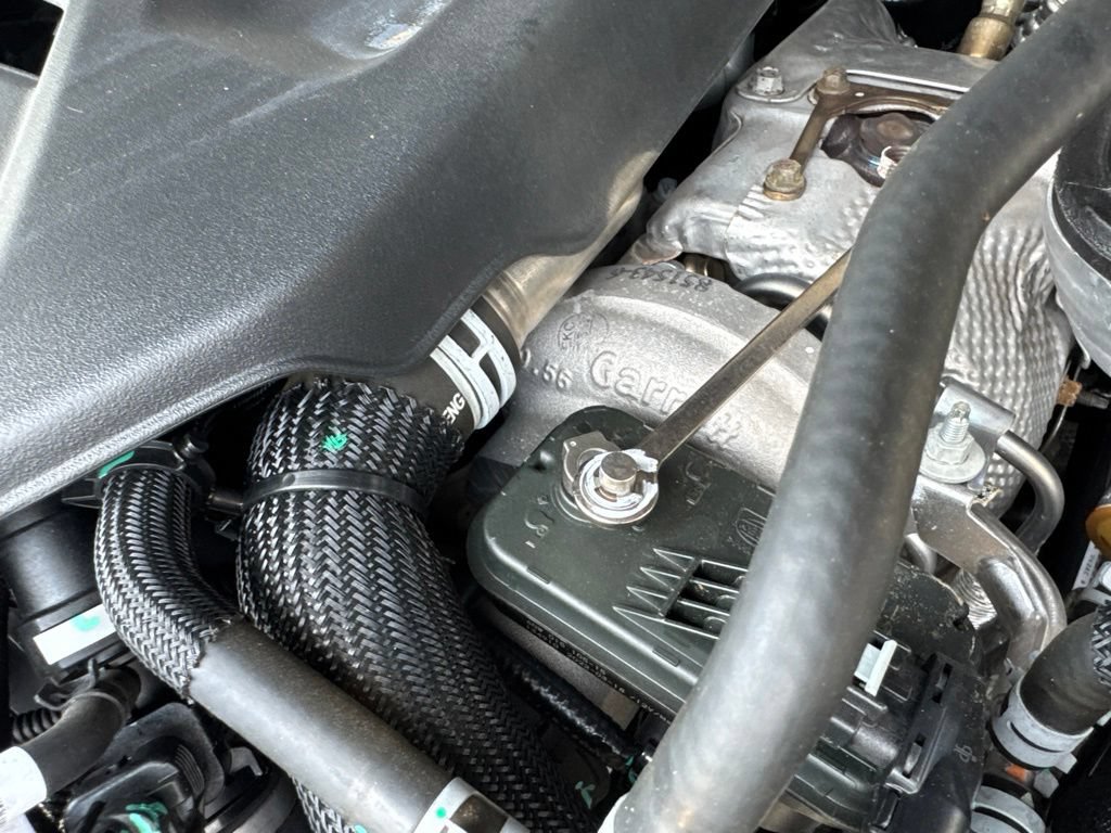 Used 2023 Jeep Wrangler Sport AWD/4WD image 32