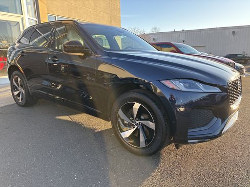 Used 2026 Jaguar F-PACE R-Dynamic S image 8