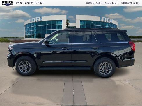 Certified 2025 Ford Expedition Active RWD image 8