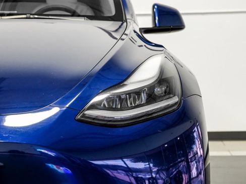 Used 2021 Tesla Model Y Performance image 47
