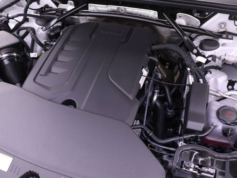 New 2025 Audi Q5 Premium Plus image 16