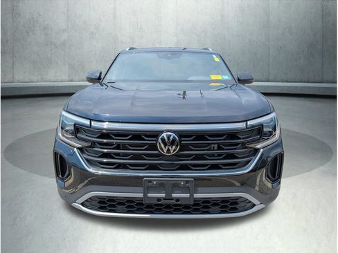 Used 2024 Volkswagen Atlas Cross Sport SE AWD/4WD image 7