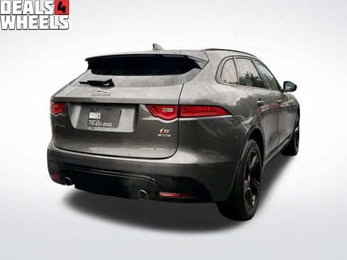 Used 2019 Jaguar F-PACE S AWD/4WD image 8