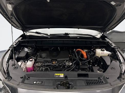 Used 2024 Toyota Highlander XLE image 27