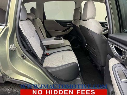 Used 2020 Subaru Forester Premium AWD/4WD image 18