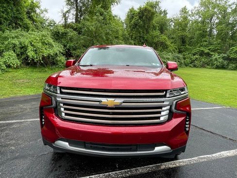 Certified 2024 Chevrolet Tahoe High Country AWD/4WD image 8
