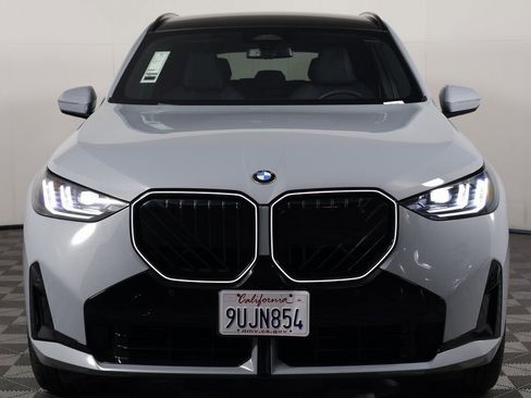 Used 2025 BMW X3 xDrive30i w/ M Sport Package AWD/4WD image 2