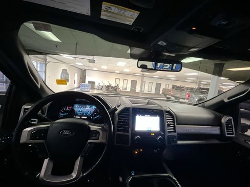 Used 2018 Ford F350 Platinum w/ Platinum Ultimate Package image 15