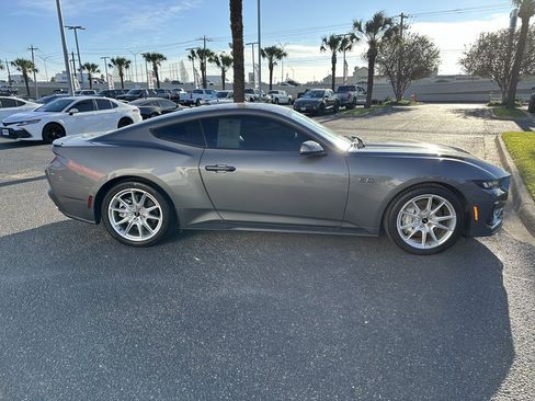 Used 2024 Ford Mustang GT Premium image 7