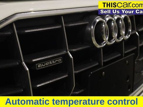 Used 2019 Audi Q8 Premium w/ Convenience Package AWD/4WD image 11