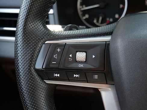 Used 2025 Mitsubishi Outlander SE AWD/4WD image 16