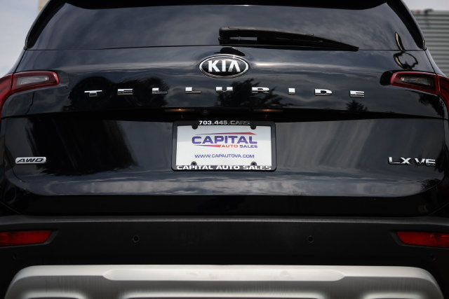 Used 2021 Kia Telluride LX AWD/4WD image 14