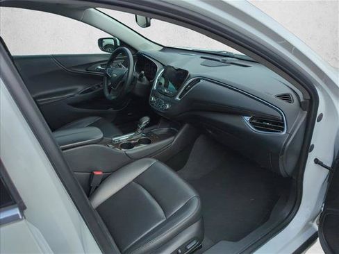 Used 2023 Chevrolet Malibu LT FWD image 24