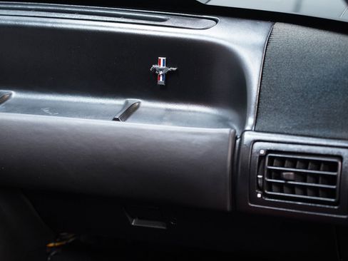 Used 1987 Ford Mustang GT image 40