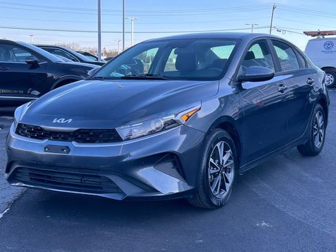 Certified 2024 Kia Forte LXS image 3