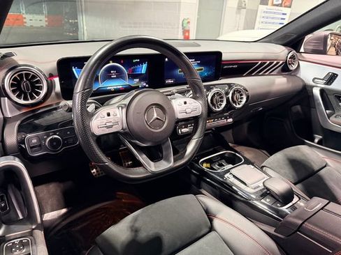 Used 2022 Mercedes-Benz CLA 35 AMG 4MATIC image 17