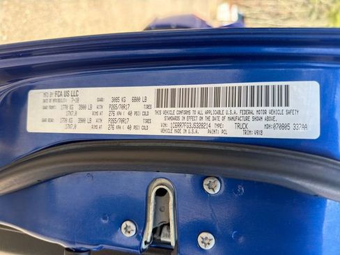 Used 2018 RAM 1500 Express AWD/4WD image 31