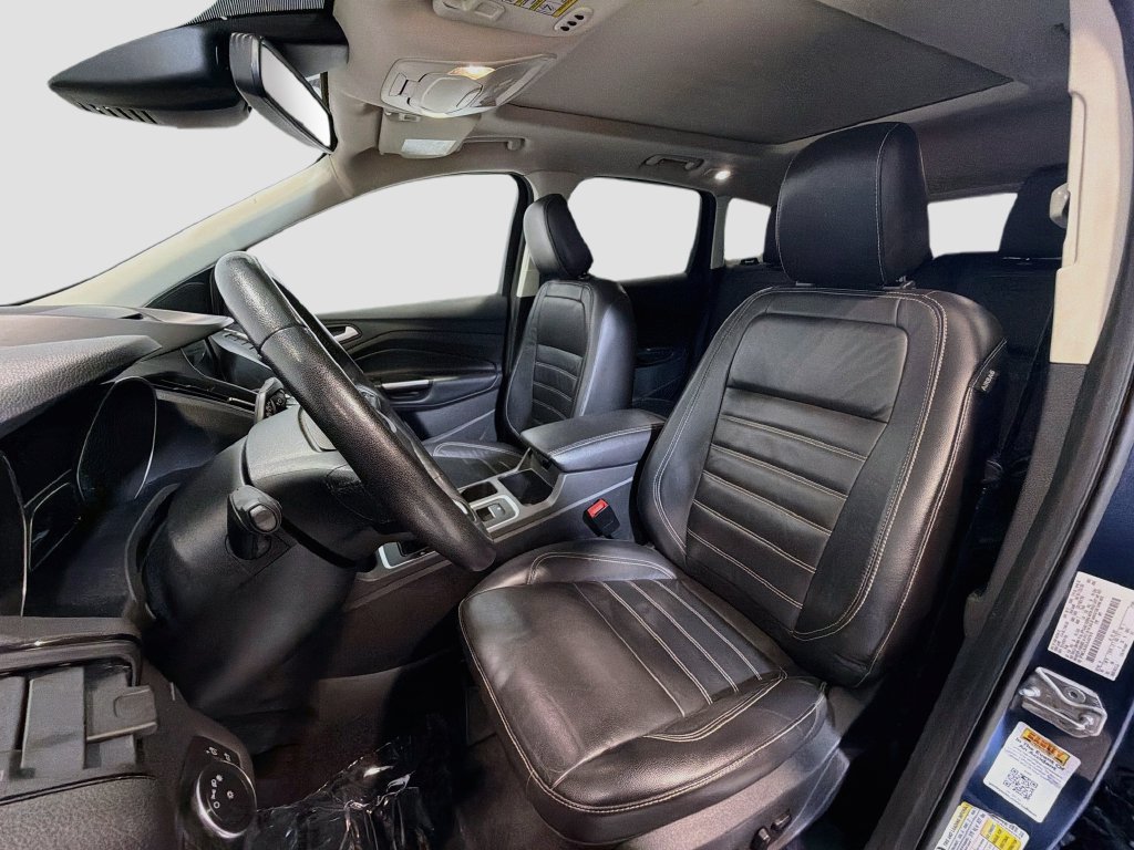 Used 2018 Ford Escape Titanium w/ Ford Safe & Smart Package AWD/4WD image 22