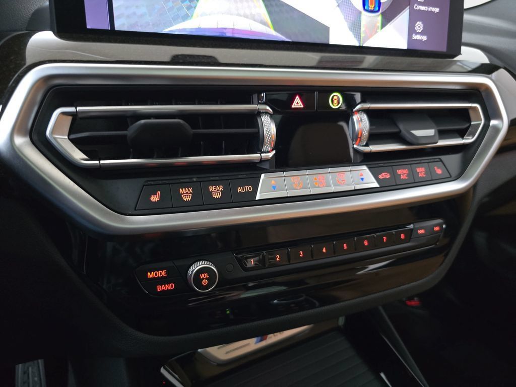 Used 2024 BMW X3 M40i AWD/4WD image 25