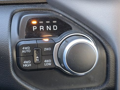 Used 2019 RAM 1500 Big Horn image 13