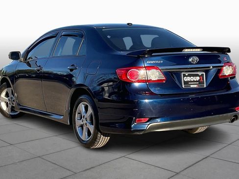 Used 2011 Toyota Corolla S image 11