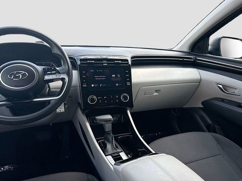 Used 2023 Hyundai Tucson SE image 22
