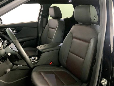 Used 2025 Chevrolet Blazer RS w/ Enhanced Convenience Package AWD/4WD image 22