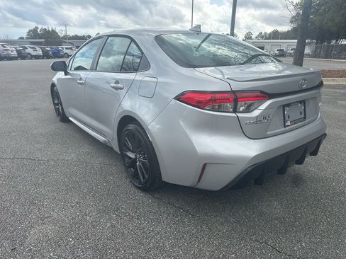 Used 2023 Toyota Corolla SE image 9