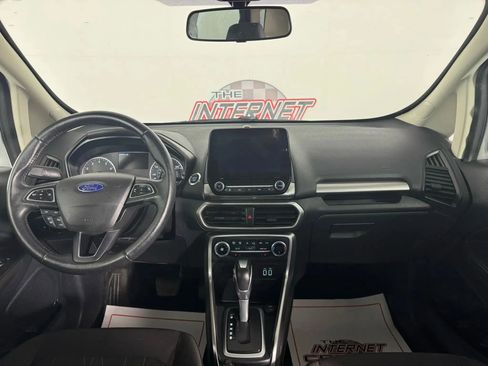 Used 2020 Ford EcoSport SE image 11