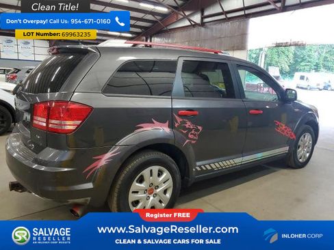 Used 2019 Dodge Journey SE image 4