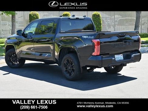 Used 2025 Toyota Tundra Platinum w/ TRD Off-Road Package AWD/4WD image 4