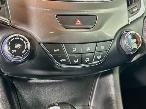 Used 2019 Chevrolet Cruze LS w/ LS Convenience Package FWD image 23