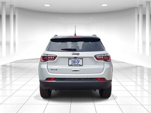 Certified 2026 Jeep Compass Limited AWD/4WD image 4