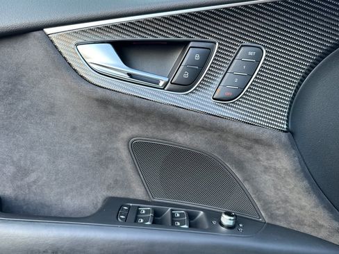 Used 2017 Audi RS 7 Prestige w/ Comfort Seating Package image 10