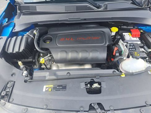 Certified 2022 Jeep Compass Limited AWD/4WD image 39