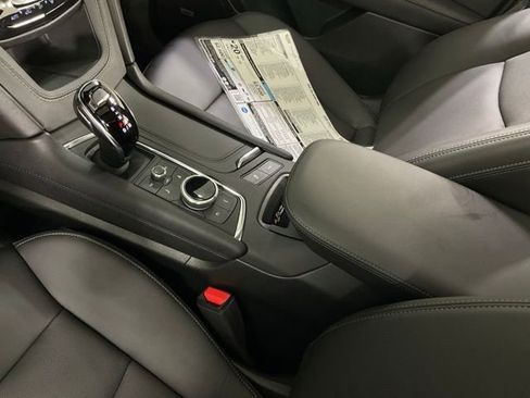 Certified 2025 Cadillac XT6 Sport w/ Technology Package image 14