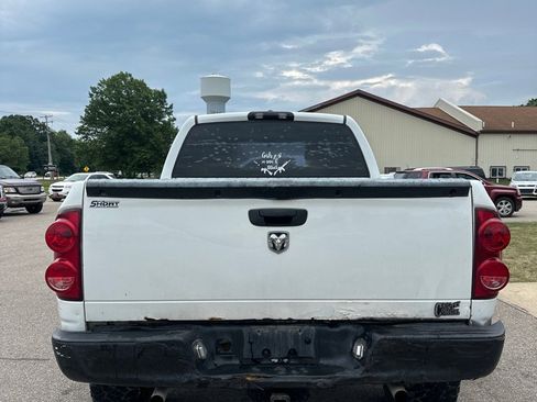 Used 2007 Dodge Ram 1500 Truck SLT image 7