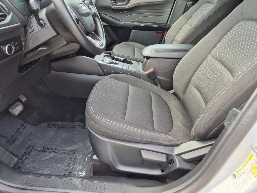 Used 2025 Ford Escape Active AWD/4WD image 22