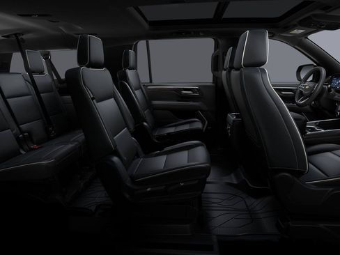 New 2026 Chevrolet Suburban Premier w/ Sun And Tow Package AWD/4WD image 25