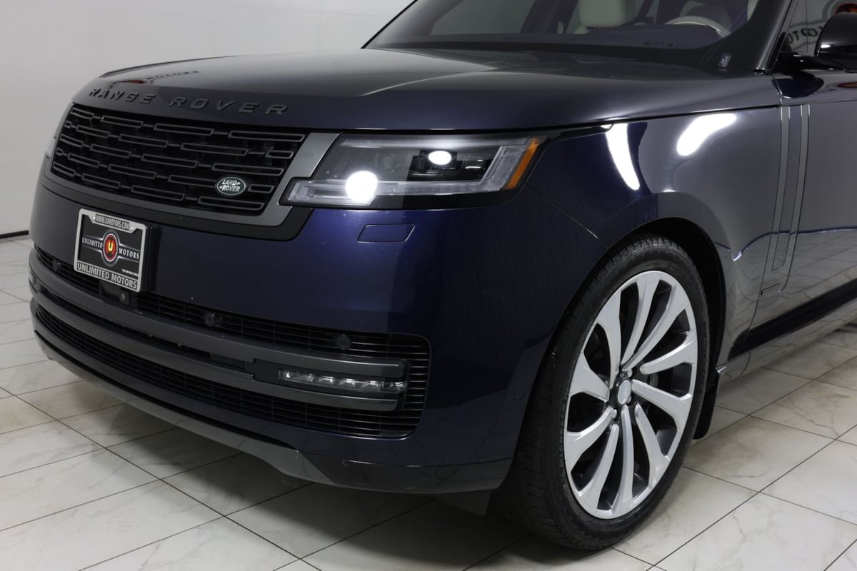 Used 2023 Land Rover Range Rover Long Wheelbase Autobiography AWD/4WD image 51