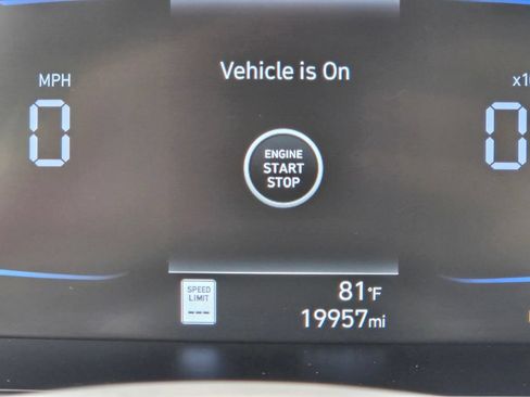 Used 2025 Hyundai Elantra Sport w/ Cargo Package FWD image 35