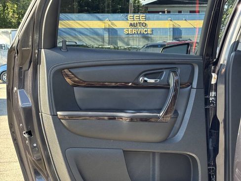 Used 2016 GMC Acadia Denali AWD/4WD image 16