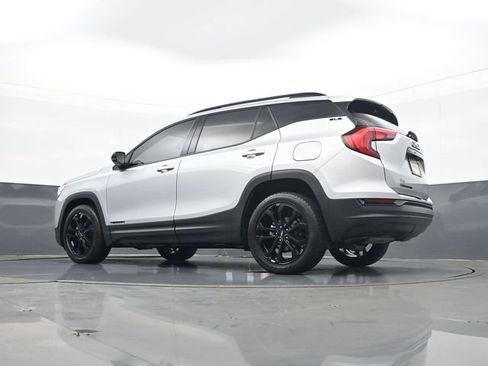 Used 2021 GMC Terrain SLE w/ Driver Convenience Package FWD image 27