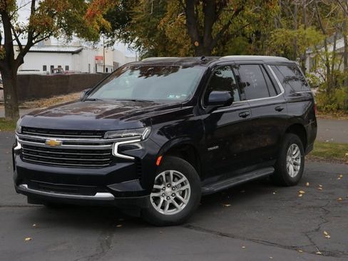 Used 2024 Chevrolet Tahoe LT image 1