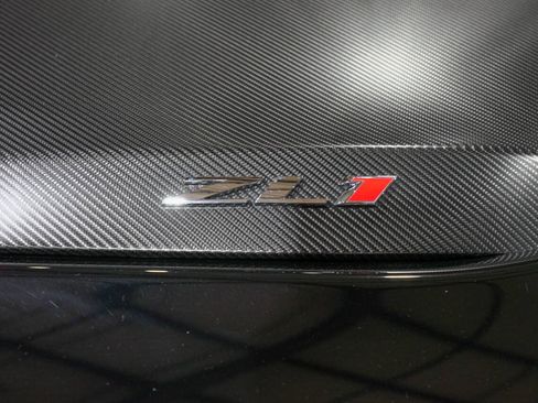 Used 2018 Chevrolet Camaro ZL1 RWD image 27