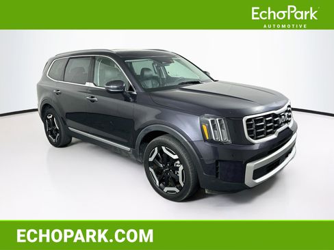 Used 2025 Kia Telluride S FWD image 1