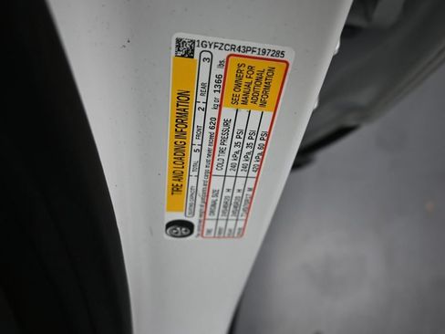 Used 2023 Cadillac XT4 Premium Luxury w/ Driver Assist Package FWD image 9