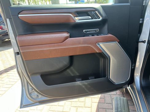 Used 2024 GMC Sierra 1500 Denali Ultimate image 14